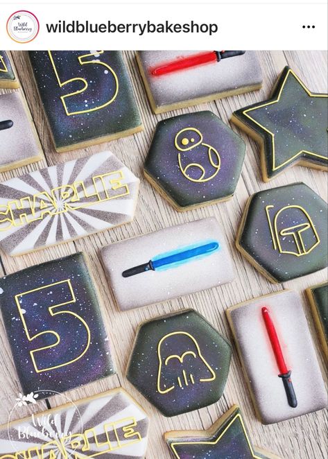 Star Wars Cookies, Disney Cookies, Second Birthday Ideas, Sugar Cookie Icing, Star Wars Decor, Star Wars Cake, Star Wars Birthday Party, Star Wars Wedding, Sugar Cookie Designs