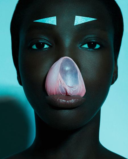 Pop’Africana Jamie Nelson, Blowing Bubble Gum, White Lipstick, White Makeup, Blowing Bubbles, Glowing Makeup, Chewing Gum, Beauty Editorial, Advertising Photography