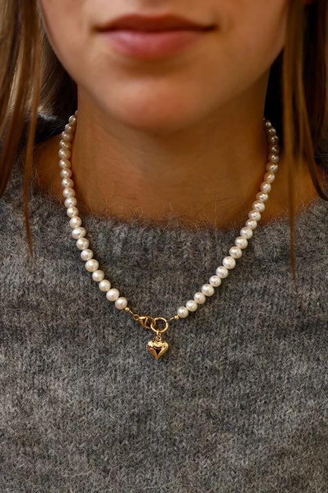 HEART AND FRESHWATER PEARL NECKLACE – Katie Waltman Jewelry Pearl Necklace Outfit, Necklace Outfit, Layered Choker Necklace, Double Wrap Bracelet, Puffed Heart, Gold Pearl Necklace, Freshwater Pearl Necklace, Modern Necklaces, Fall Jewelry