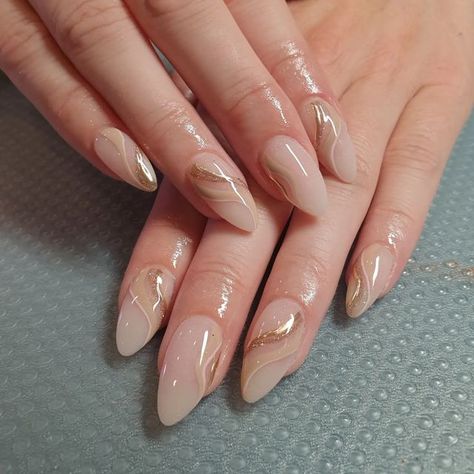 JO on Instagram: "There is no sunshine when you are gone #dippingpowder #manicure #frenchnails #gelart #ballardnailsalon #seattlesalon #seattlenails #ballardseattle #nailsalonseattle #dipnails #dippowdernails #nailsextension # weddingnails #vacation #europe #swirlnails" Vacation Nails Brown, Gold Vacation Nails, Europe Vacation Nails, Vacation Europe, Gel Art, Vacation Nails, Dip Powder Nails, Europe Vacation, Nail Salon