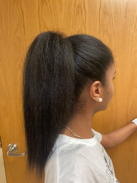 Ponytail goals black girl real hair inches Natural Hair Black Women Straight, Relaxed Long Hair, Long Straight Natural Hair, Natural Hair Goals Black Women, Real Hair Black Women, Healthy Hair Black Women, Relaxed Hair Ponytail, Hair Goals Black Women, Thick Relaxed Hair