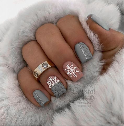 Christmas Sweater Nails, Plaid Nails, Sweater Nails, White Nail, Winter Nail Designs, Winter Nail, Festival Nails, New Year's Nails, Xmas Nails