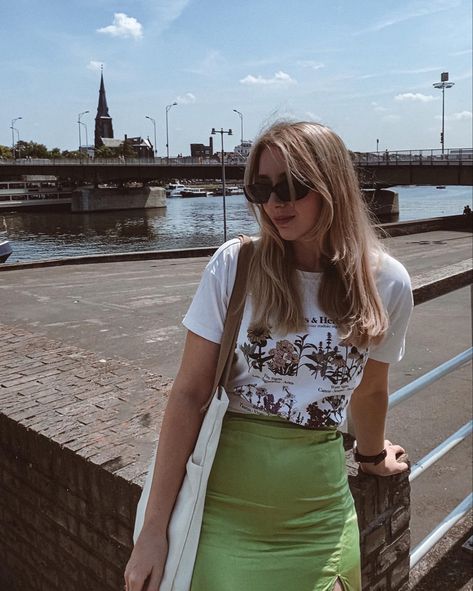 Lime Green Mini Skirt Outfit, Green Mini Skirt Outfit, Green Satin Skirt, Dark Outfit, Europe City, Tshirt Outfit, Green Highlights, Green Mini Skirt, Miniskirt Outfits