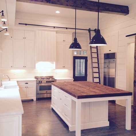 white + wood + black fixtures Modern Farmhouse Kitchen Decor, Butcher Block Island, Farmhouse Kitchen Island, Dream Kitchens Design, Kitchen Island Decor, Decor Ikea, Farmhouse Kitchen Design, Block Island, Kitchen Island Design