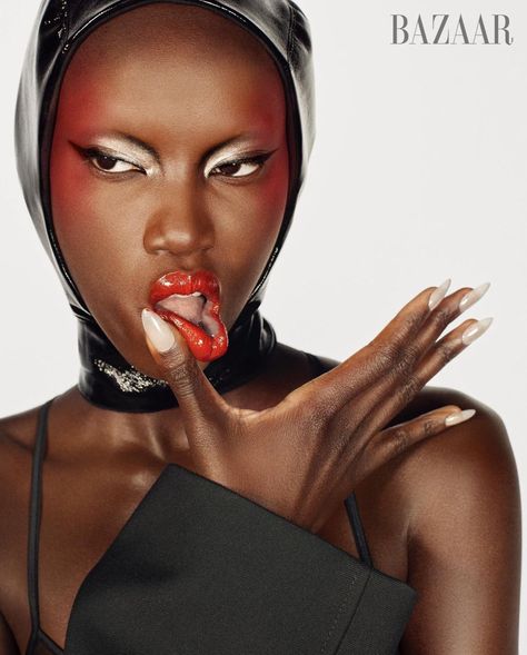 Anok Yai Editorial, Glam Editorial Makeup, Fashion Magazine Makeup, Editorial Fashion Aesthetic, Anok Yai Photoshoot, Black Woman Editorial, Avant Garde Makeup Creative, Vogue Beauty Editorial, Beauty Shoot Editorial