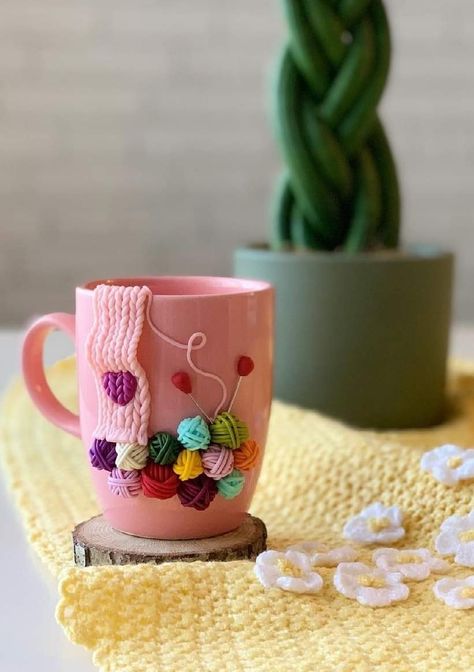 Polymer Mug, Polymer Clay Cup, Cercei Din Lut Polimeric, Polymer Clay Mug, Diy Fimo, Polymer Clay Embroidery, Polymer Clay Gifts, Mug Crafts, Clay Cup