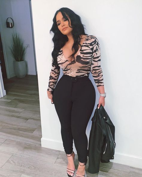 Plus Size Birthday Outfit Ideas, Plus Size Birthday Outfit, Fashion Nova Bodysuit, Xmas Outfit, Emily B, Fashion Nova Outfits, Gold Mine, Bodysuit Fashion, Fashion Design Sketches