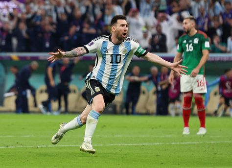 beIN SPORTS USA on Twitter: "Lionel 'The GOAT' Messi 🇦🇷🐐 https://t.co/U1WITrUKyJ" / Twitter Messi Vs Mexico, Argentina Vs Mexico, Mexico World Cup, Messi World Cup, Messi Goals, World Cup Games, Andrea Pirlo, World Cup Jerseys, First World Cup