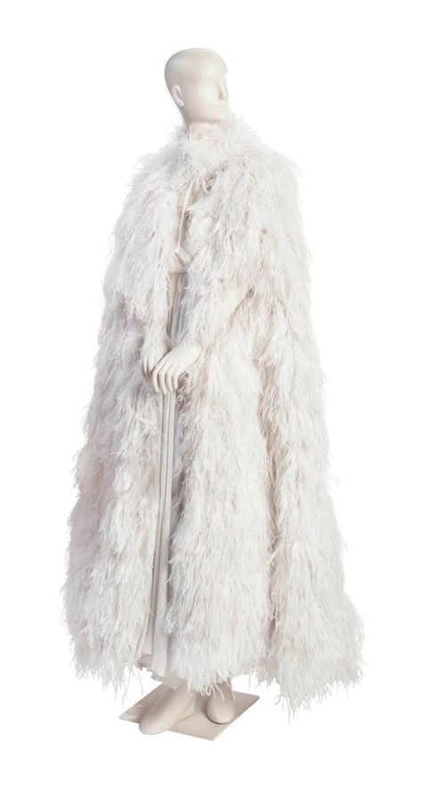 Fur Dresses, Insane Fashion, Christian Dior Gowns, 1970s Coat, Dior Gown, Feather Coat, White Evening Gowns, Emotional Response, Silk Tunic Dress