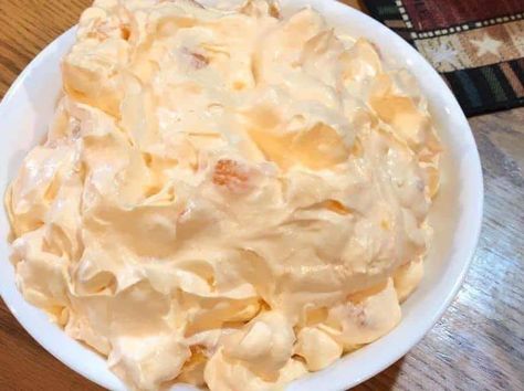 Orange Dreamsicle Salad, Dreamsicle Salad Recipe, Dreamsicle Salad, Pineapple Fluff, Congealed Salad, Fluff Salad, Pineapple Salad, Orange Jello, Orange Dreamsicle