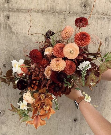 September Flowers In Season, Fall Wedding Bouquet, Wedding Color Pallet, Fall Wedding Flowers, No Rain, Wedding Mood Board, October Wedding, Wedding Mood, Bridal Flowers