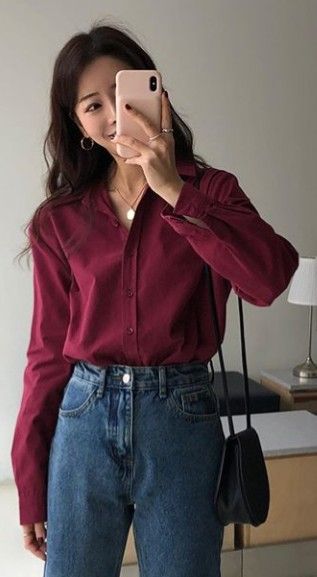 Red Button Up Shirt Outfit, Maroon Shirt Outfit, Maroon Outfits, Normcore Style, Red Shirts, Maroon Outfit, Business Dress Shirts, Color Combos Outfit, Business Attire Women