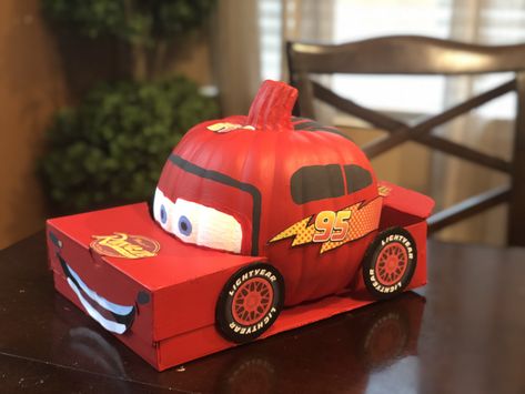 Tow Mater Pumpkin Painting, Lighting Mcqueen Pumpkin, Lighting Mcqueen Pumpkin Painting, Monster Truck Pumpkin Painting, Pumpkin Decorating Ideas Disney, Cars Pumpkin Painting, Tow Mater Pumpkin, Lightning Mcqueen Pumpkin, Cars Pumpkin