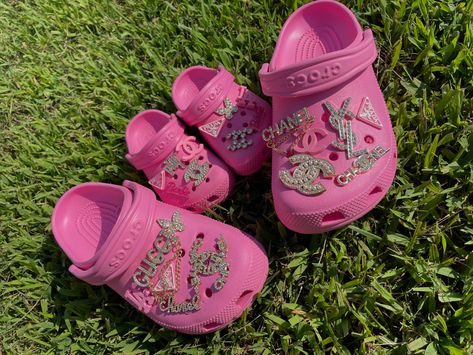 Mommy and Me Crocs are super cute and why not match in style with your mini me ☺️ . #aesthetic #mommyandme #mommyandmeoutfits #tiktok #instagram #crocs #pinkcrocs #pink #minime #rhinestone #christmas #christmasgiftideas #pinterest #pinterestinspired #photooftheday #outfitoftheday Mommy And Me Crocs, Pink Crocs Charms, Croc Charms Pink, Pink Blinged Out Crocs, Pink Sparkle Crocs, Crocs Outfit, Pink Crocs, Mommy Daughter, Croc Charms