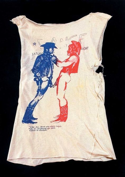 A brief history of the political t-shirt Westwood Vivienne, Arte Punk, Cowboy Shirt, Fur Clothing, Cowboy Outfits, Mode Inspo, Vivienne Westwood, Look Cool, Paris Fashion