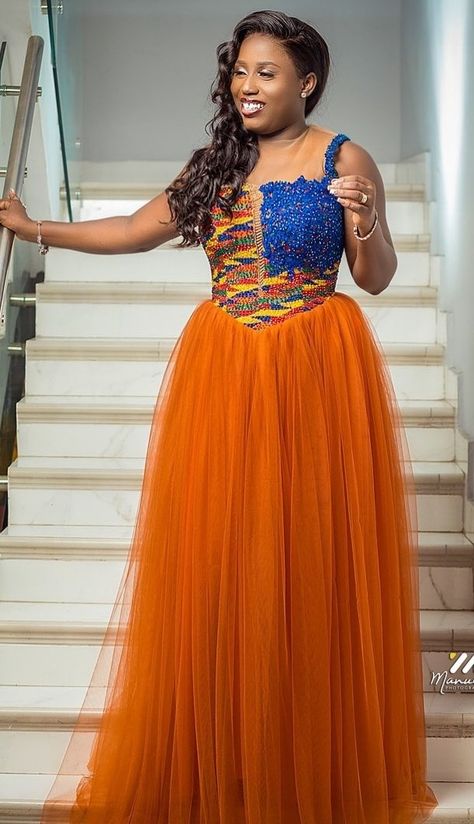 Grateful To God, Kente Dress, Long African Dresses, Chic Dress Classy, Kente Styles, African Dresses Modern, Lace Gown Styles, African Inspired Clothing, Lace Dress Styles