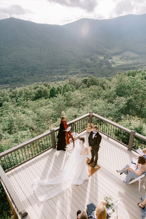 Thinking about eloping in Asheville? You can get creative by renting an Airbnb.  A mountain view elopement.  Mountain view intimate wedding outside Asheville, NC.  Looking to elope now and celebrate later? This blog post is a must read!! Mountain Elopement Colorado Small Weddings, Intimate Wedding Locations, Asheville Mountain Wedding, Asheville Elopement Destinations, Elope Asheville Nc, Small Elopement Wedding Ceremony, Nc Mountain Elopement, Asheville Nc Wedding Venues, Asheville Nc Elopement