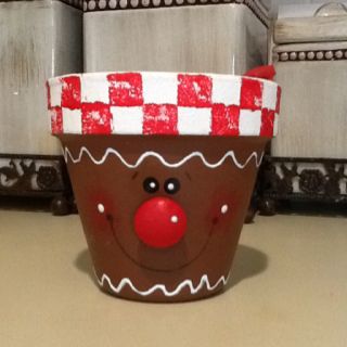 Gingerbread Man clay pot Homemade Gingerbread, Clay Pot Projects, Pot People, Gingerbread Crafts, Flower Pot Art, Hershey's Kisses, Terra Cotta Pot Crafts, Christmas Pots, Painted Clay Pots