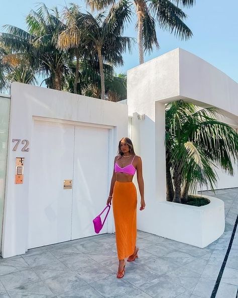 Orange Skirt Outfit, Orange Maxi Skirt, Holiday Outfits Summer, Summer Aesthetics, Outfits For Mexico, Island Outfit, Summer Holiday Outfits, Ibiza Outfits, Vacay Outfits