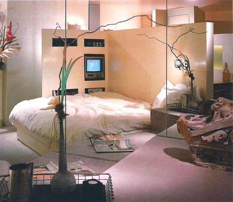 90s Interior Design, 90s Luxury, 1980s Interior, 90s Interior, 80s Interior Design, 80s Bedroom Aesthetic, 80s Bedroom, 80s Home, Bedroom Vibes