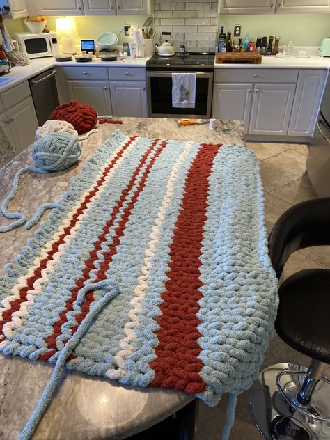 Chunky Knit Blanket Multi Color, Chunky Yarn Dog Bed, Hand Knit Dog Bed, Crochet Dog Bed Chunky Yarn, Western Chunky Knit Blanket, Chunky Yarn Cat Bed, Chunky Blanket Diy, Chunky Yarn Blanket, Diy Knit Blanket