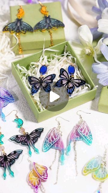 Let's Resin on Instagram: "🦋 As the world blossoms with the colors of spring, it's time to adorn yourself with the elegance of nature. Dive into the season's charm with Let's Resin's latest butterfly earring mold.   🔗Unlock a 20% discount using code "𝐰𝐢𝐧𝐠𝐞𝐚𝐫𝐫𝐢𝐧𝐠" through the link in our bio.  #letsresin #resincasting #resinjewelry #resinearrings #resinmolds #butterfly #diyjewelry #resinart_ideas" Resin Butterfly Earrings, Resin Art Earrings, Resin Earrings Ideas, Resinart Ideas, Butterfly Earring, Resin Jewelry Diy, Art Earrings, Making Earrings, Resin Casting