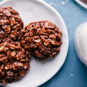 Sugar Cookie Kit, Christmas Snack Mix, Raspberry Jello, Reindeer Chow, Chili Lime Dressing, Coconut Oil Chocolate, Jello Dessert, Microwave Fudge, Pumpkin Protein