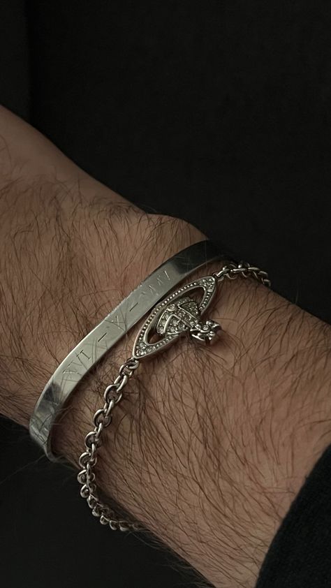 Vivienne Westwood Ring Men, Mens Bracelet Aesthetic, Vivienne Westwood Mens Jewellery, Mens Vivienne Westwood, Old Money Bracelet Men, Aesthetic Jewelry Men, Old Money Jewelry Men, Mall Wishlist, Vivienne Westwood Jewellery Aesthetic