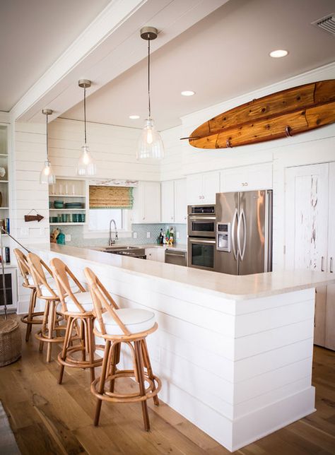 Ashley Gilbreath Interiors, Beach Style Kitchen, House Of Turquoise, Beach House Kitchens, Beach Kitchens, Dream Beach Houses, Beach House Interior, Coastal Kitchen, Beach Cottage Style