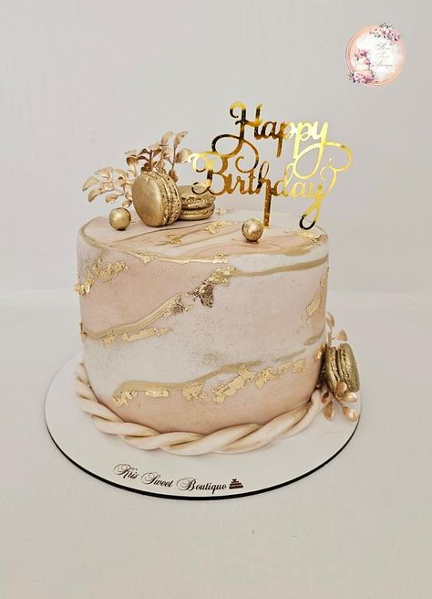 Neutral Birthday Cake Ideas, Celebration Birthday Cake, White Gold And Silver Birthday Cake, 40th Birthday Cake For Women Simple, Gold Birthday Cake Ideas, 50th Birthday Ideas For Women Cakes, Marble Buttercream Cake, Gold Theme Cake, Marble Birthday Cake