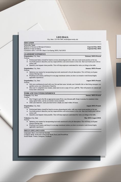 Craft an impressive college resume that stands out from the crowd with our expertly designed template. This clean and modern layout is tailored to showcase your education, skills, and experiences, making it the perfect tool to secure that coveted internship opportunity. Download now and create a winning first impression. #CollegeResume #ResumeTemplate #InternshipReady #ProfessionalCV #JobHunting #ResumeDesign #CareerSuccess #ModernLayout #JobApplication #ResumeTips Academic Resume, School Resume, College Resume Template, College Resume, Resume Layout, Modern Layout, Student Resume, Professional Cv, Bachelor Of Arts