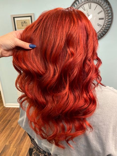 Bright Copper Red Hair, Red Copper Hair, Bright Copper Hair, Red Orange Hair, Copper Red Hair, Wine Hair, Red Hair Inspo, Ginger Hair Color, Bright Red Hair