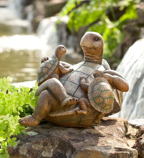 Two Turtles, Turtle Garden, Turtle Statue, Turtle Time, Art Coquillage, Garden Figurines, Turtle Decor, Tortoise Turtle, Turtle Love