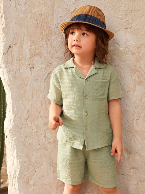 Advertised for men but I ordered it for myself as a woman and it’s great really fresh and great quality. Super recommended! Green Linen Shorts Outfit, Boys Spring Outfits, Mint Green Outfits, Baby Pyjamas, Mint Outfit, Green Dress Outfit, Boys Costumes, Kids Wear Boys, Toddler Dress Patterns