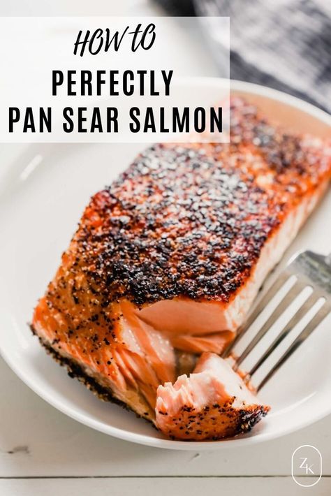 Learn how to make PERFECT pan seared salmon with skin in just a few simple steps. 3 ingredients, 1 pan and 15 minutes is all it takes. Bonus, NO oil needed! Salmon Crispy, Salmon Recipe Pan, Oven Salmon, Seared Salmon Recipes, Salmon Recipes Pan Seared, Pan Fried Salmon, Healthy Salmon Recipes, Fried Salmon, Pan Seared Salmon