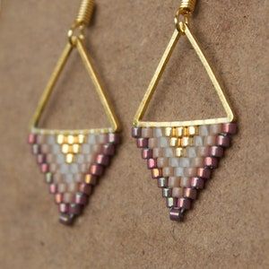 Earrings Triangle, Brick Stitch Earrings, Beaded Earrings Patterns, Earrings Geometric, Earrings Bohemian, Birthday Gifts For Sister, Beaded Jewelry Patterns, Triangle Earrings, Beaded Hoops