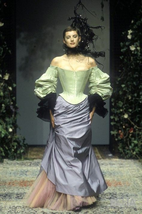 Abed Mahfouz, Georges Chakra, Elie Saab Spring, Vintage Runway, Chanel Cruise, Stephane Rolland, Georges Hobeika, Atelier Versace, Christian Lacroix