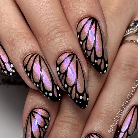 Character Nails, Ongles Nails, Toe Nail Designs, December 11, Artist On Instagram, Butterfly Wings, Nails Art, Nail File, Nail Artist