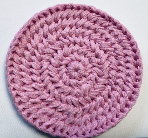 Crochet Herringbone Stitch in the Round without a seam   Video Tutorial Herringbone Crochet Stitch, Crochet Herringbone Stitch, Herringbone Crochet, Crochet Herringbone, Crochet In The Round, Herringbone Stitch, V Stitch, Crochet Collection, Hexagon Pattern