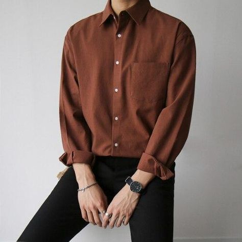 Kpop Fashion Men, Minimalist Fashion Men, Stylish Men Casual, Mens Trendy Outfits, Mens Casual Dress Outfits, Men Stylish Dress, Brown Shirt, Mens Fashion Streetwear, Mens Fashion Casual Outfits