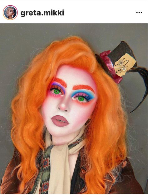 Pretty Mad Hatter Makeup, Mad Hatter Face Makeup, Madd Hatter Makeup, Mad Hatter Female Makeup, Mad Hatter Make Up Female, Mad Hatter Eye Makeup, Mad Hatter Face Paint, Mad Hatter Costume Female Makeup, Mad Hatter Makeup Ideas