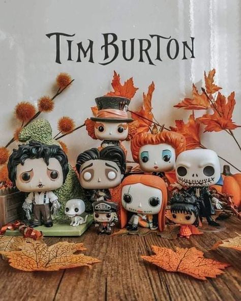 Tim Burton Funko Pop, Halloween Funko Pop, Funko Pops Aesthetic, Aesthetic Funko Pop, Tim Burton Decor, Игрушки Funko Pop, Funko Pop Display, Nightmare Before Christmas Drawings, Christmas Hand Painted