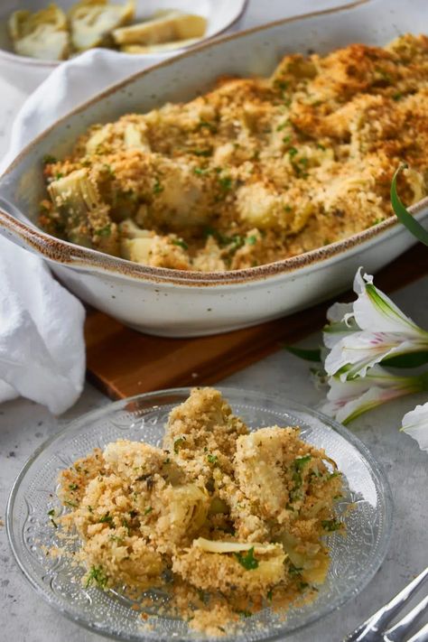 The BEST Artichoke Casserole (Prepared In Just 5 Minutes) Artichoke Casserole Recipes, Best Artichoke Recipe, Artichoke Casserole, Baked Artichoke, Stuffed Pepper Casserole, Vegetable Side Dishes Recipes, Artichoke Recipes, Side Dishes Recipes, Italian Dinner