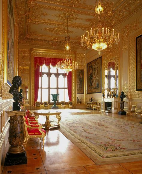 Grand Reception Room at Windsor Castle, UK Inside Castles, Palace Interior, English Castles, Castles Interior, Royal Castles, Reception Room, Royal Residence, The Royal Collection, English Country House