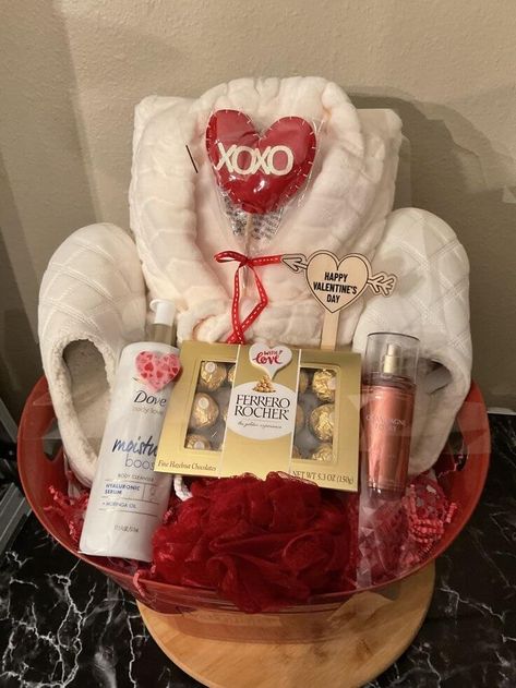 22 CRAZY-CUTE VALENTINES GIFT BASKETS YOU'LL ADORE - Stylin by Sarita Valentines Day Baskets For Mom, Pink And Red Gift Basket, Mother Valentines Day Gift, Valentine’s Gift Basket, Valentines Basket For Mom, Valentine Gifts For Moms, Valentines Gifts For Moms, Christmas Gift Baskets For Mom, Valentines Gift For Mom From Daughter