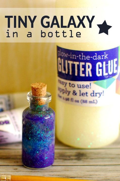 Learn how to make a tiny galaxy in a Bottle using glitter glue! - Paper and Landscapes Galaxy In A Bottle, Galaxy Crafts, Galaxy Jar, Diy Galaxy, Tiny Jars, Bible School Crafts, Vbs Crafts, Mini Jars, Bottle Jewelry