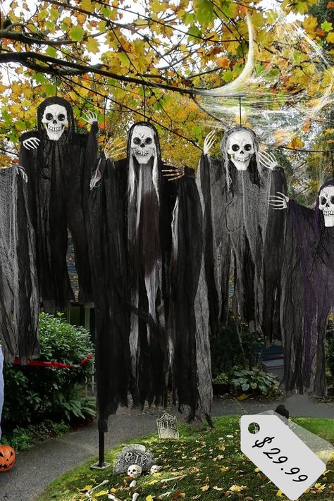 #HalloweenDecorations #GrimReapers #HauntedHouse #SpookyDecor #HalloweenPartySupplies #OutdoorDecor #CreepySkeletons #HauntedAtmosphere #ScaryProps #Halloween2024 Ghosts For Halloween, Halloween Outdoor Decoration, Flying Ghost, Halloween Diy Outdoor, Scary Skull, Halloween Skeleton Decorations, Yard Haunt, Skeleton Decorations, Skeleton Head