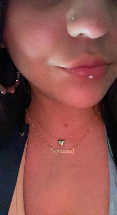 Ashley Piercing Aesthetic, Cute Ashley Piercing Jewelry, Gold Ashley Piercing, Ashley Piercing Jewelry, Lip Piercing Ashley, Ashley Piercing, Cute Piercings, Komodo, Gold Necklaces