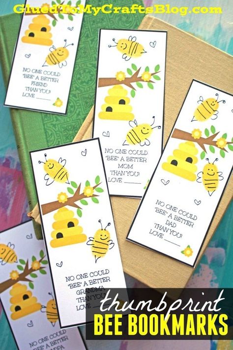 Grandparents Day Bookmark Craft, Bookmarks For Grandparents, Bee Mothers Day Crafts, Fathers Day Bookmark From Kids, Mothers Day Bookmarks Free Printable, Grandparents Day Bookmarks, Mothers Day Bookmarks, Bee Bookmark, Grandparents Day Crafts