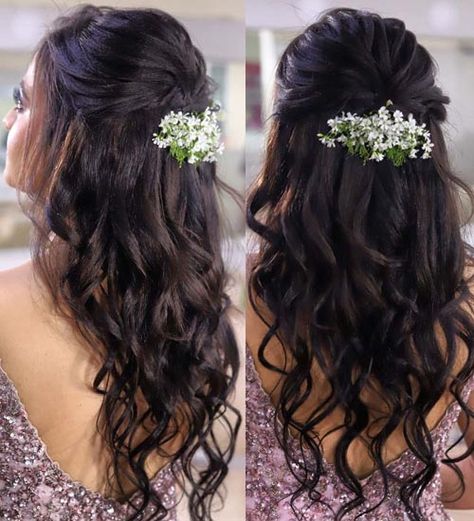 Hairstyle for gajra Hairstyles For Traditional Wear, Hairstyles For Traditional, Engagement Hairstyles Indian, Open Hairstyles Indian Wedding, Simple Hairstyle For Saree, Girls Party Hairstyles, Western Hairstyles, Hairstyles With Curled Hair, Lehenga Hairstyles